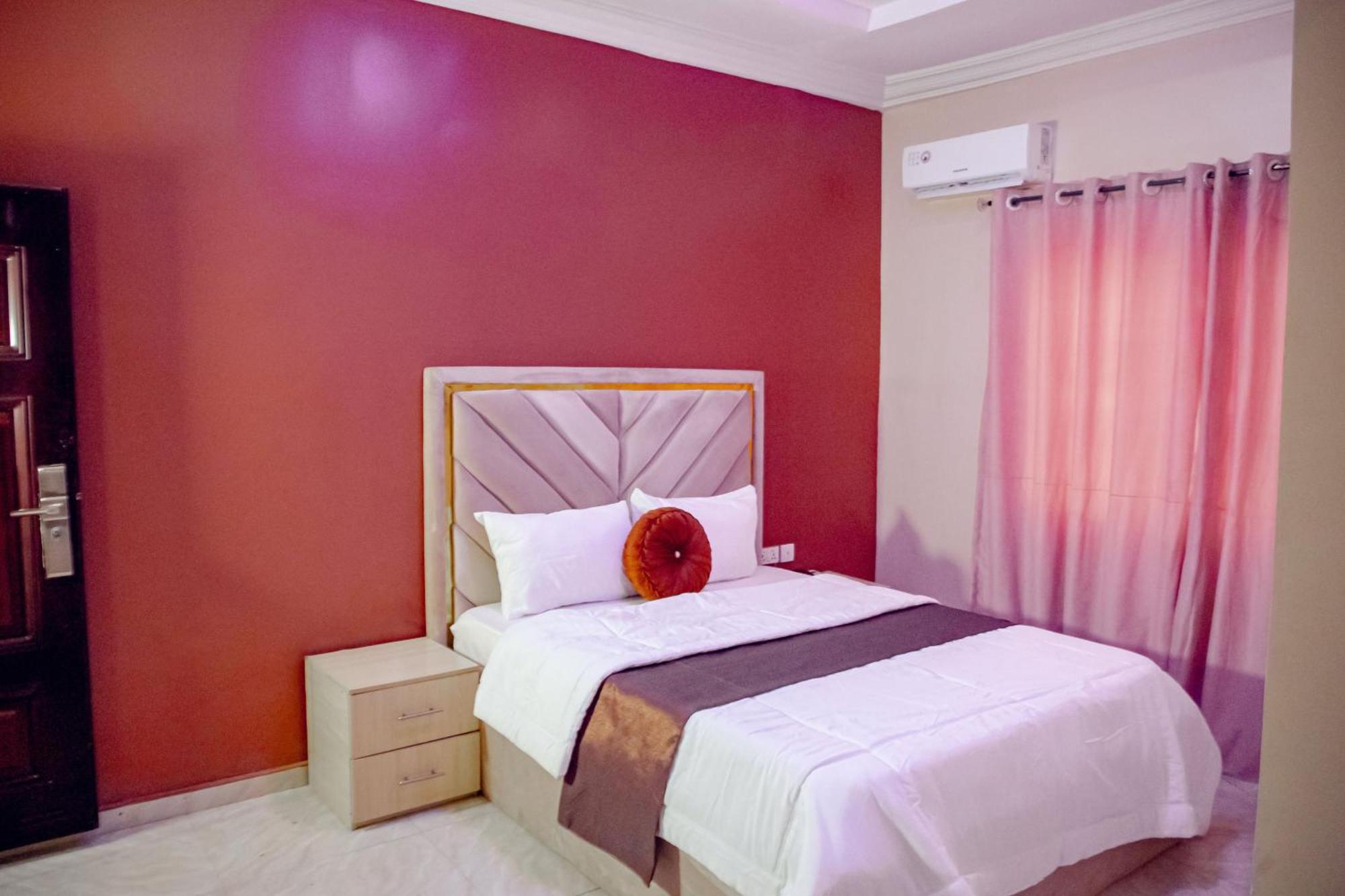 Nexus Xpress Hotel Abuja Extérieur photo